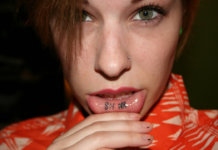 læbe-tatovering